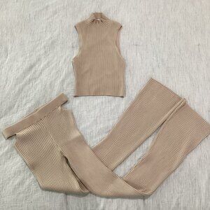 Et Clet Beige Partial Backless Top/Cut-out Sweater Pants Set - Medium